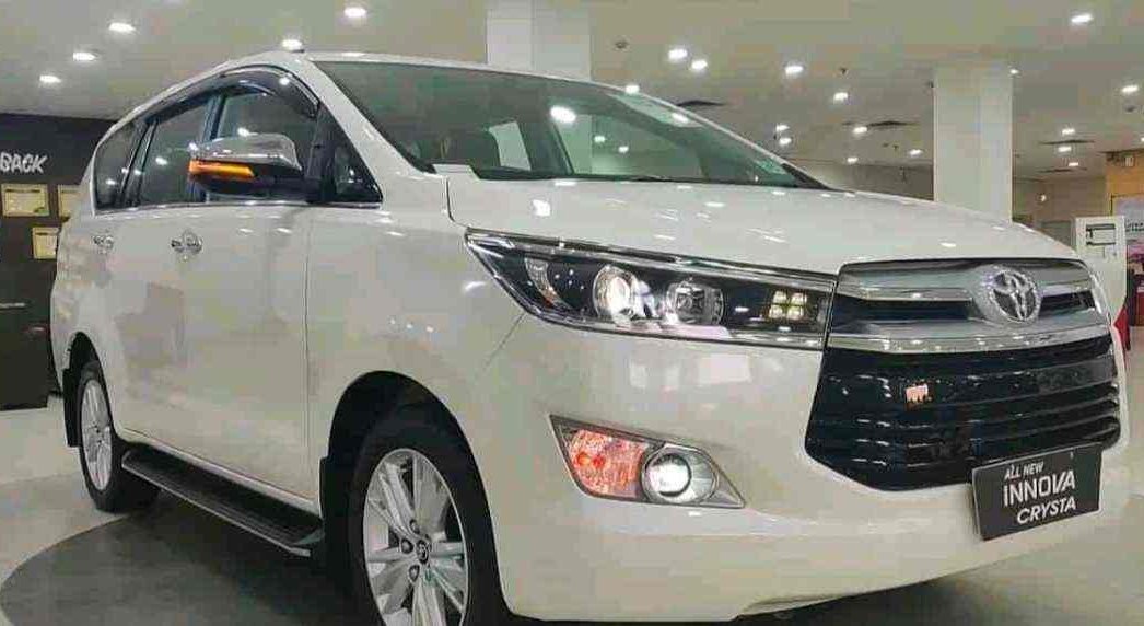 Toyota Innova Cab Service